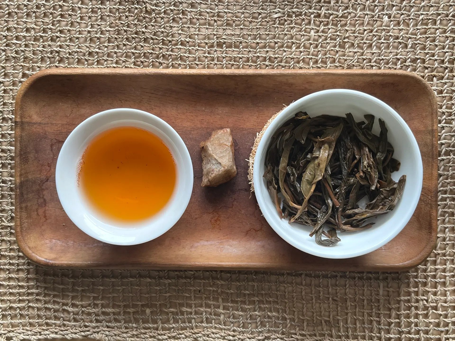2012 Yi Shan Mo from Tea Urchin